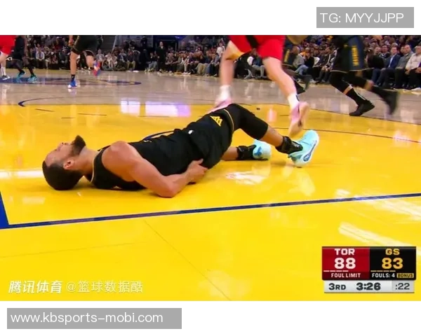 巴特勒表现平平仅得14分罚球命中率高但整体存在感不足 巴特勒表现平平仅得14分罚球命中率高但整体存在感不足