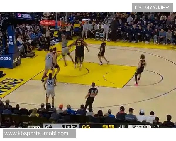 马刺主场对决勇士迪伦哈珀缺阵其他球员全力出战 马刺主场对决勇士迪伦哈珀缺阵其他球员全力出战